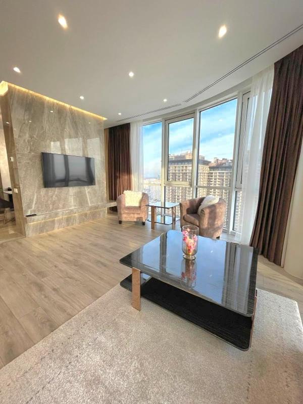 Vip Apartment 120M2 With Panoramic Windows, 22 Floor. Obolon Kiev Dış mekan fotoğraf